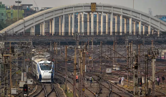 Vande Bharat Express Howrah New Jalpaiguri