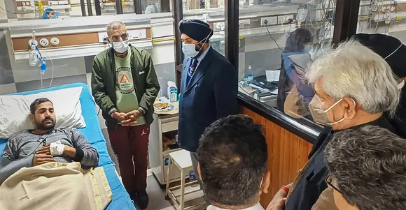 Manoj Sinha meets civilians injured in Rajouri terror attack