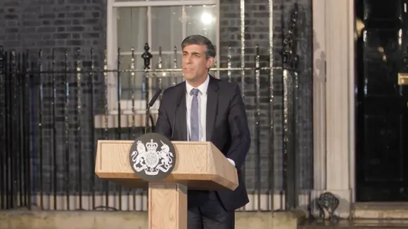 Rishi Sunak speaking outside 10 Downing Street