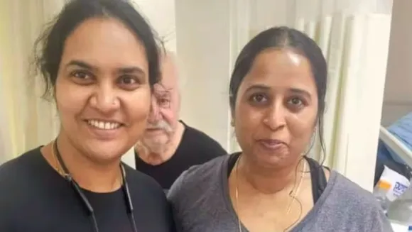 Sabitha and Meera Mohanan.jpg