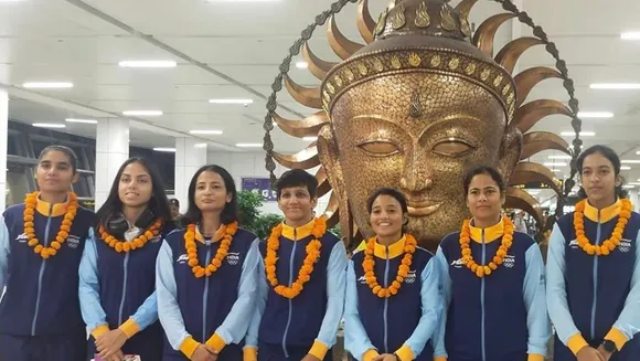 Indian women ju-jitsu players.jpg