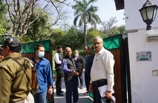 CBI questions Lalu Prasad Yadav