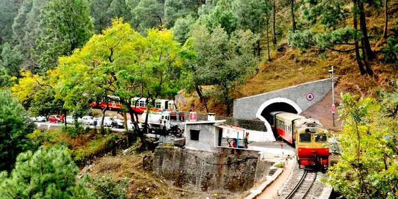 Toy Train Kalka Shimla.jpg