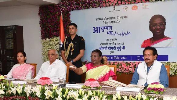 Ayushman Bhavah Droupadi Murmu.jpg
