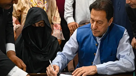 Bushra Bibi Imran Khan Marriage