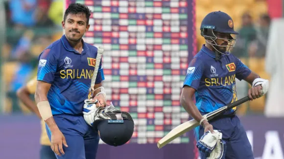 Sri Lanka team returns home