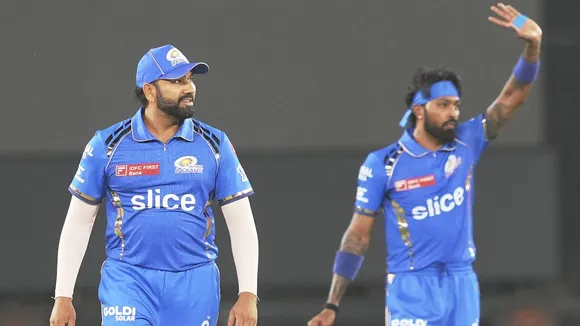 Mumbai Indians captain Hardik Pandya and Rohit Sharma during IPL 2024