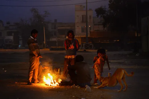 Delhi Winter Temperature Weather Cold Air Quality
