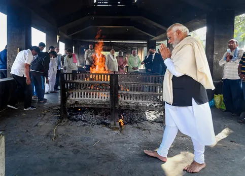Narendra Modi Hiraba Mother Heeraben