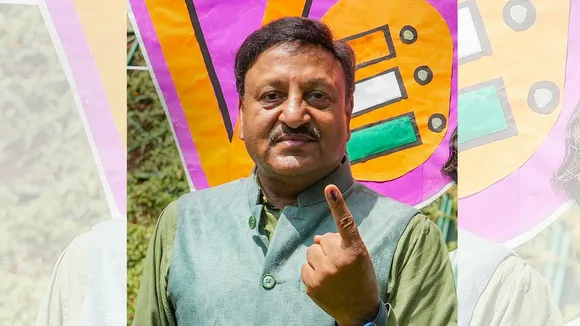 Chief Election Commissioner Rajiv Kumar after casting his vote at a polling booth during the sixth phase of Lok Sabha elections, in New Delhi, Saturday, May 25, 2024