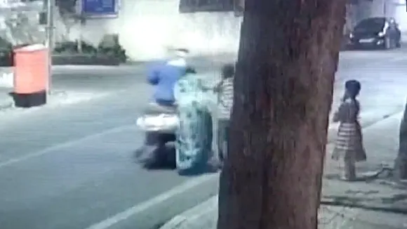 Pune girl bravery video