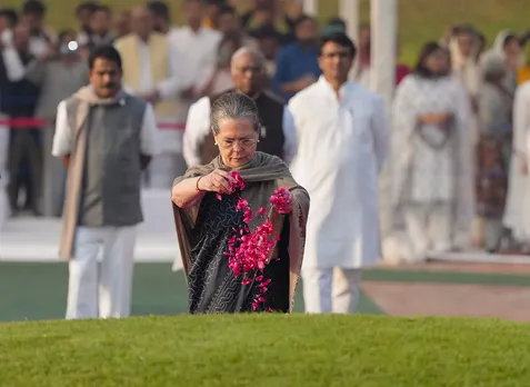 Sonia Gandhi Congress Jawaharlal Nehru