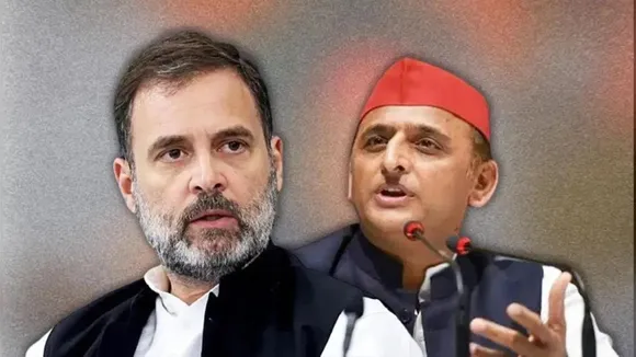 Congress leader Rahul Gandhi and Samajwadi Party chief Akhilesh Yadav