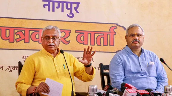 Rashtriya Swayamsevak Sangh (RSS) Joint General Secretary Manmohan Vaidya with Akhil Bharatiya Prachar Pramukh of the RSS Sunil Ambekar addresses a press conference on the first day of Akhil Bharatiya Pratinidhi Sabha (ABPS), in Nagpur