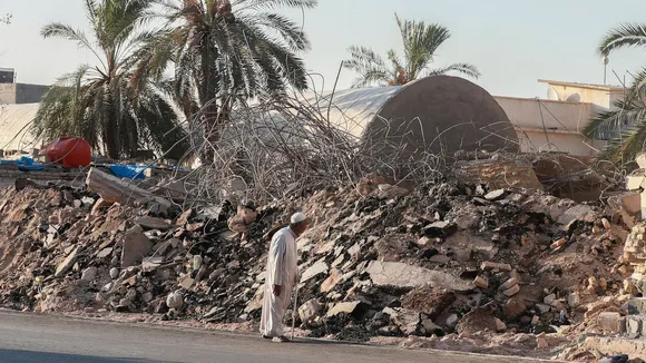 debris of minaret Iraq.jpg