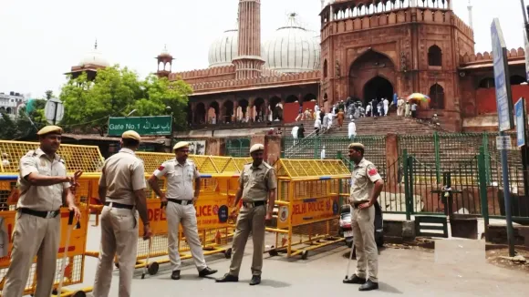 Jama Masjid Police.jpg
