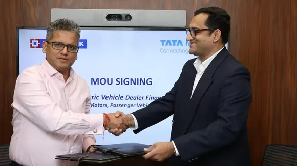 tata hdfc bank.jpg