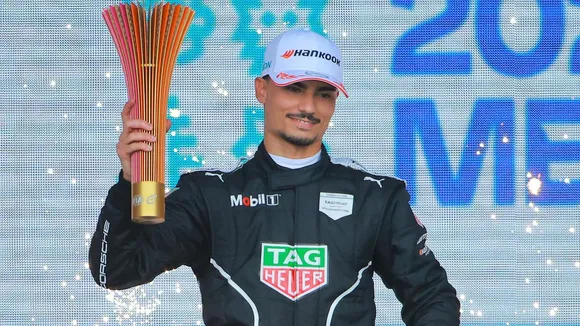 Wehrlein wins Mexico E-Prix