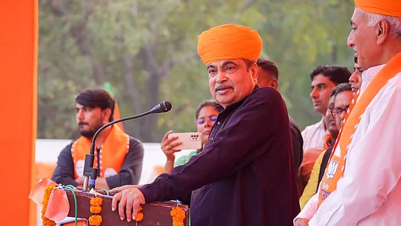 Union Minister and BJP leader Nitin Gadkari during a public meeting ahead of Rajasthan Assembly elections, at Bassi in Jaipur district