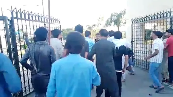 Imran Khan supporters enter army headquarters