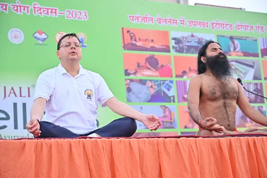 Pushkar Singh Dhami Swami Ramdev Yoga