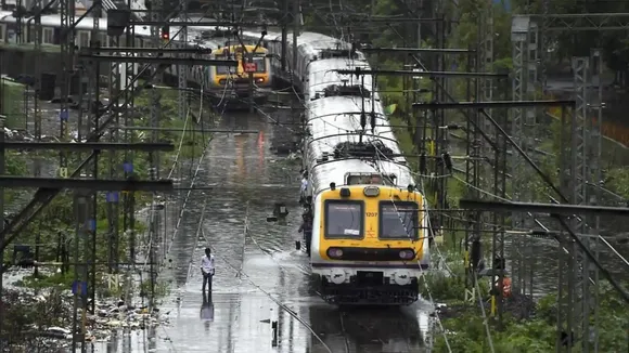 Mumbai Local Mumbai Rain