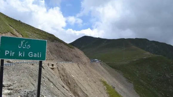 Mughal road tunnel.jpg