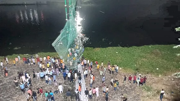 Suspension bride collapse in Morbi Gujarat