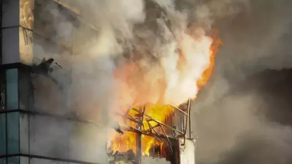 Fire at Dubai building.webp