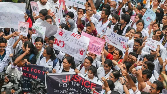 Kolkata doctors cease work 