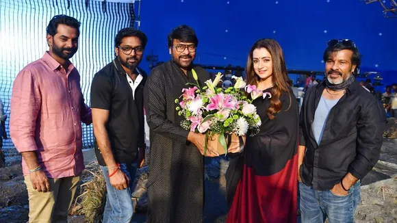  Trisha joins Chiranjeevi in 'Vishwambhara