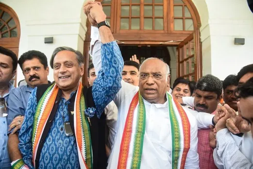 Mallikarjun Kharge with Shashi Tharoor post winning Congress Presidential election