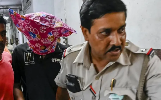 Police taking prime accused to the court