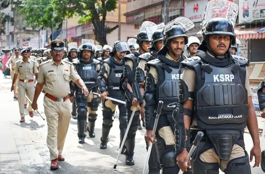 Police flag march in Hubballi