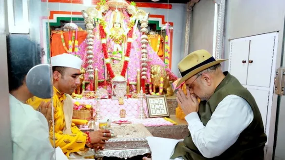 Amit Shah at Tanot Mata mandir in Jaisalmer