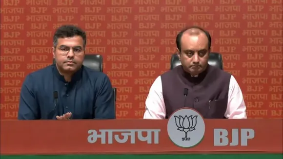 BJP Lok Sabha MP Parvesh Sahib Singh Verma (Left); BJP Rajya Sabha MP Sudhanshu Trivedi (Right)