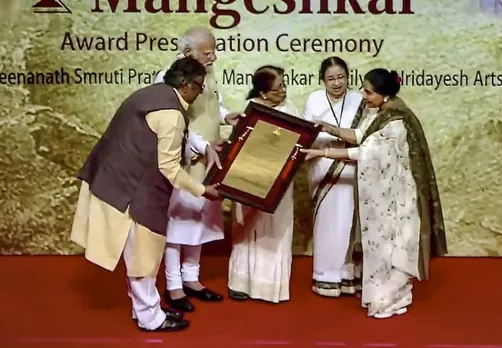 Uddhav Thackeray skips event felicitating PM Modi