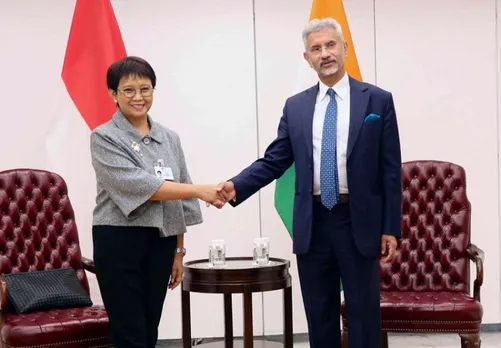Dr. S Jaishankar with Indonesian counterpart