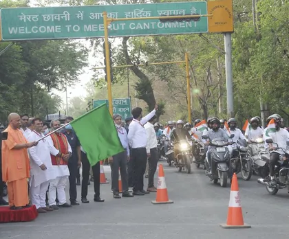 Yogi Adityanath flags off the Kranti Yatra on the occasion of Kranti Diwas in Meerut