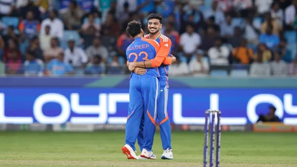 Axer patel and kuldeep yadav