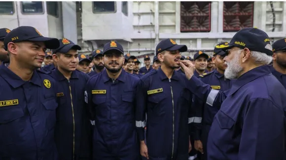 modi deepavali at ins vikrantha