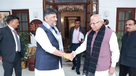 DCM DK SHIVAKUMAR MEETS MANOHAR LAL KHATTAR (1)