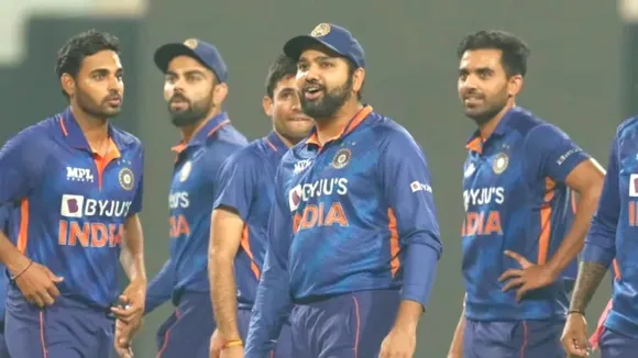 Team India: ವಿಂಡೀಸ್​​ ಪ್ರವಾಸದಿಂದ ಯಾರೆಲ್ಲಾ ಹೊರಕ್ಕೆ? ಈ ಇಬ್ಬರಿಗೆ ಚಾನ್ಸ್​ ಪಕ್ಕಾ!