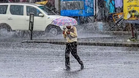 ಇಂದಿನಿಂದ 5 ದಿನ ರಾಜ್ಯದ ಈ ಜಿಲ್ಲೆಗಳಲ್ಲಿ ಧಾರಾಕಾರ ಮಳೆ.. ಯೆಲ್ಲೋ ಅಲರ್ಟ್ ಘೋಷಣೆ