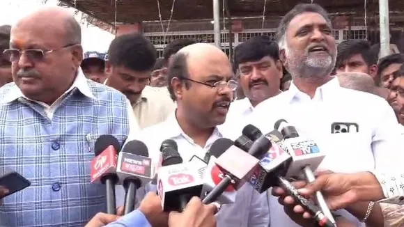 ಅಯೋಧ್ಯೆಗೆ ಹೋಗೋರ ಮೇಲೆ ಗೋಧ್ರಾ ಹತ್ಯಾಕಾಂಡ ಮಾದರಿ ದಾಳಿ: ಬಿ.ಕೆ ಹರಿಪ್ರಸಾದ್ ಹೇಳಿಕೆ ಸಮರ್ಥಿಸಿದ ಡಾ.ಯತೀಂದ್ರ