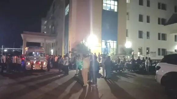 ತಪ್ಪಿಸಿಕೊಳ್ಳಲು ಯತ್ನ, ಸಿಪಿಐಗೆ ಚಾಕುವಿನಿಂದ ಚುಚ್ಚಿದ ರೌಡಿಶೀಟರ್​.. ಆಮೇಲೆ ಏನಾಯ್ತು?