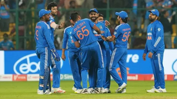 ವಲ್ಡ್​ಕಪ್​ ಸೋತರು ಪರವಾಗಿಲ್ಲ ಟೀಂ ಇಂಡಿಯಾವನ್ನ ಬಿಡಬೇಡಿ.. ಪಾಕ್ ತಂಡಕ್ಕೆ​ ಮಾಜಿ ಕ್ಯಾಪ್ಟನ್​ ಸಲಹೆ!