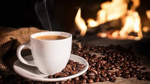 ಊಟದ ಬಳಿಕ ಟೀ ಕಾಫಿ ಕುಡಿಯೋರೇ ಎಚ್ಚರ! ಈ ಅಭ್ಯಾಸ ಬಿಡದಿದ್ರೆ ಜೀವಕ್ಕೆ ಅಪಾಯ ಗ್ಯಾರಂಟಿ