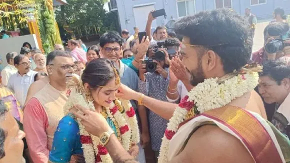 ಟೀಂ ಇಂಡಿಯಾ ಫ್ಯಾನ್ಸ್​ಗೆ ಸಿಹಿ ಸುದ್ದಿ.. ವಿಶ್ವಕಪ್​ ನಡುವೆಯೇ ದಾಂಪತ್ಯ ಜೀವನಕ್ಕೆ ಕಾಲಿಟ್ಟ ಸ್ಟಾರ್​​ ಕ್ರಿಕೆಟಿಗ