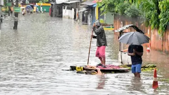 ವರುಣಾರ್ಭಟಕ್ಕೆ ಮುಂಬೈ, ಅಸ್ಸಾಂ ತತ್ತರ.. ಸಾಲು ಸಾಲು ಸಾವು ನೋವು